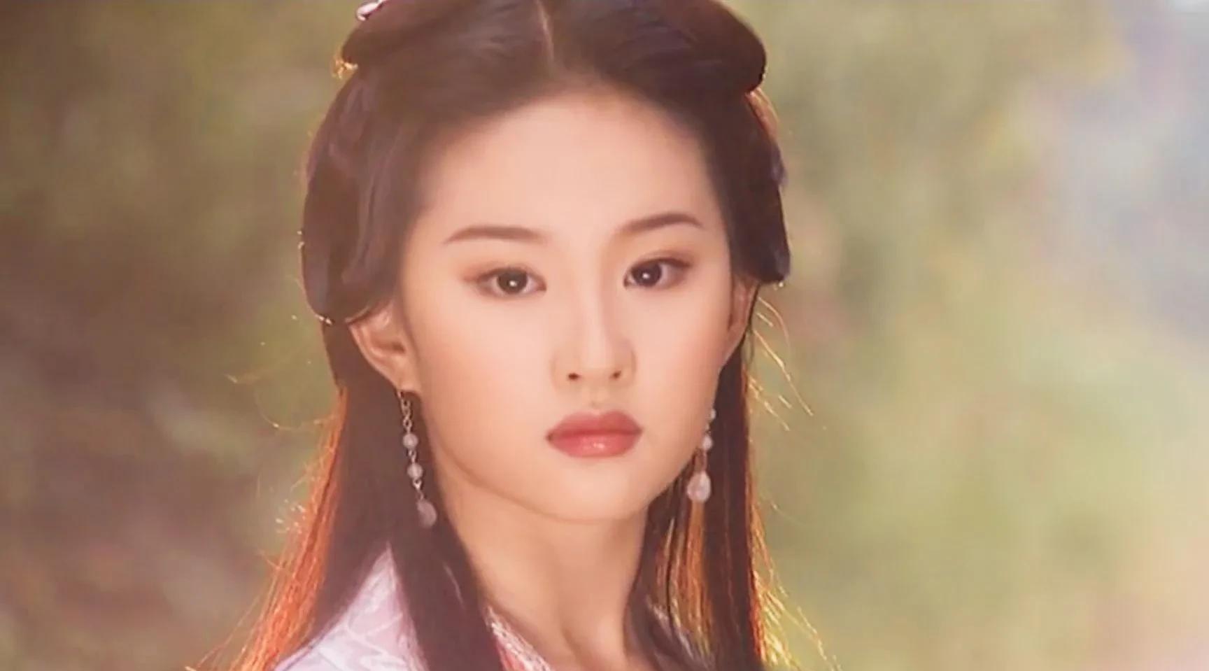 黄围猎人|王语嫣扮演者：李若彤，刘亦菲，张檬，文咏珊，谁经典