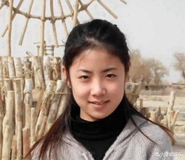 赵本山|18岁被赵本山力捧,因拒绝陪酒被雪藏,如今回到家乡当教师