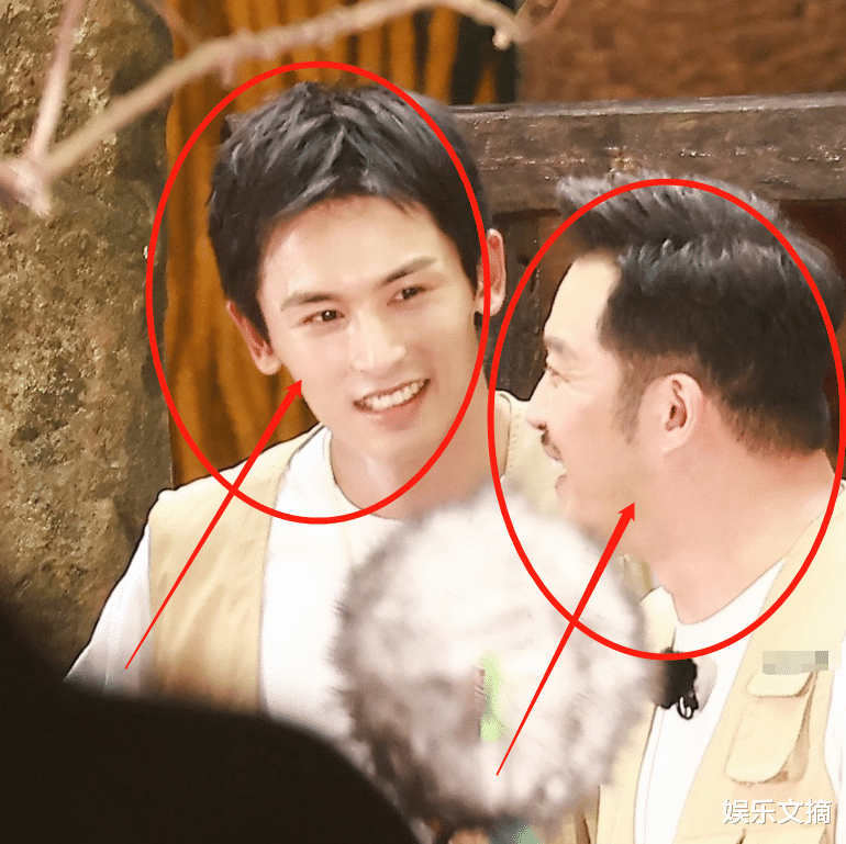 反派|跑男路透曝光，张哲瀚许凯同框成焦点，我却被蔡徐坤的造型圈粉