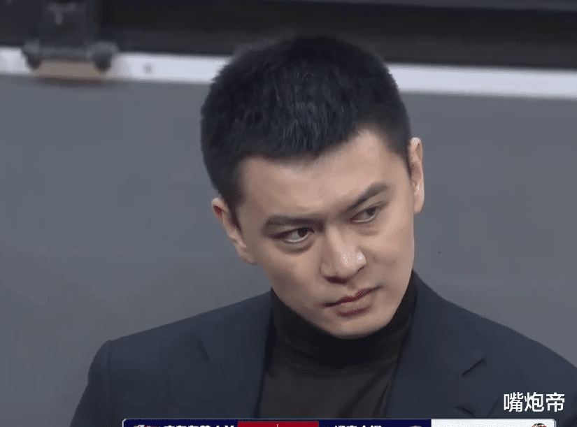 韩德君|辽宁打爆广东，任骏飞凶狠肘击韩德君面部！他捂脸翻滚，闫军不给违体