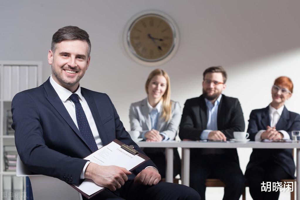 高校|面试官:“清”字少一笔是什么字?985学霸答不出,学渣智答录用