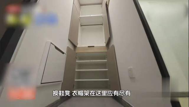 一家四口挤一张床睡，比火车卧铺还小？设计师巧手爆改四室两厅