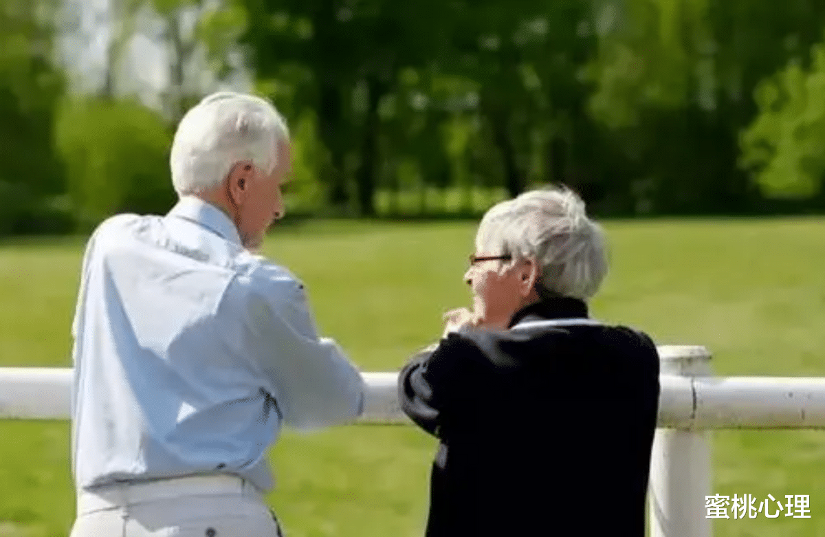 衰老|研究表明: 并非年纪越大越幸福，70到80岁寿命才是最佳