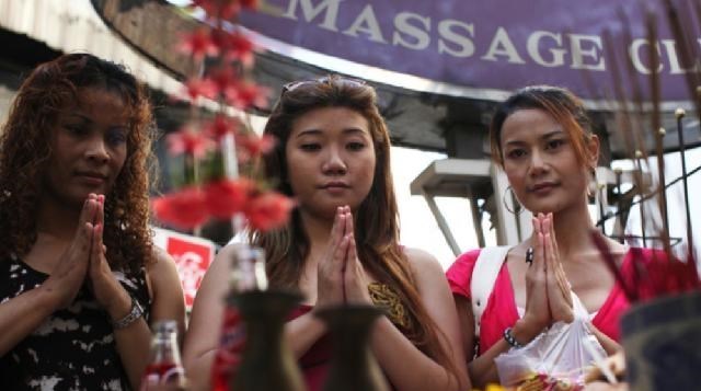 美国|孟加拉有多魔幻？女性执政下性交易合法，酿造无数的“血汗工厂”