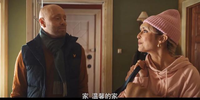 史密斯夫妇|从头到尾刺激了110分钟，这部就是年度最佳Cult片