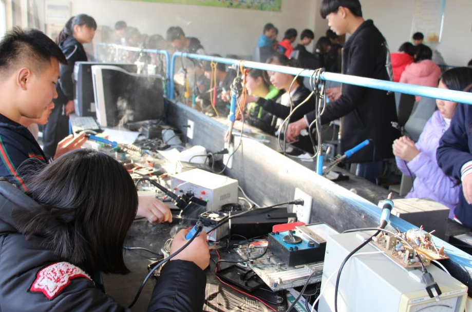 ios15|又一行面临“关门潮”,第一回输给价格高,第二回输给质量好