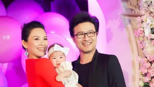 汪峰|担心受罪给妻子买开裆裤！汪峰3婚才娶到的老婆怎么会弄丢呢？