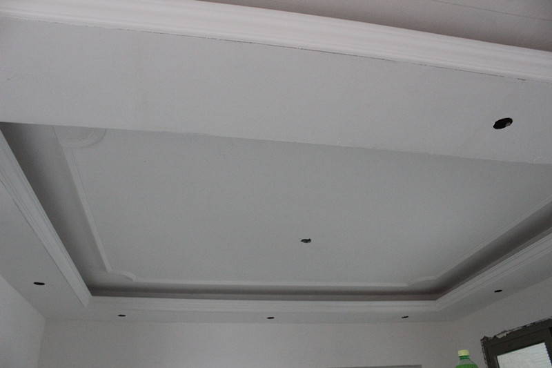 客厅砌了半堵墙，亲戚说我脑子进水，完工后他被打脸