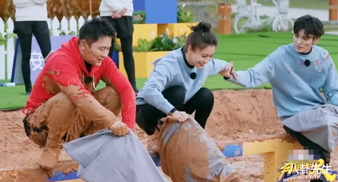 李晨|《奔跑吧》元老成员越来越没劲：李晨装疯卖傻，baby处处被照顾