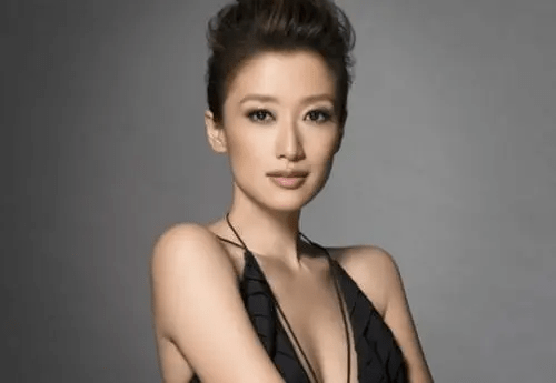 蔡少芬|他曾是谢贤看中的女婿,离开谢婷婷这位“海王”后,如今非常幸福