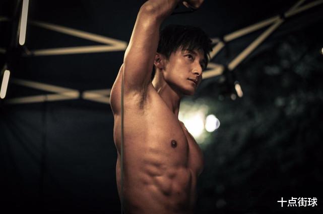 徐嘉余|0.1秒，你知道在世界泳池比賽中能有多大差距嗎？練到吐也難突破