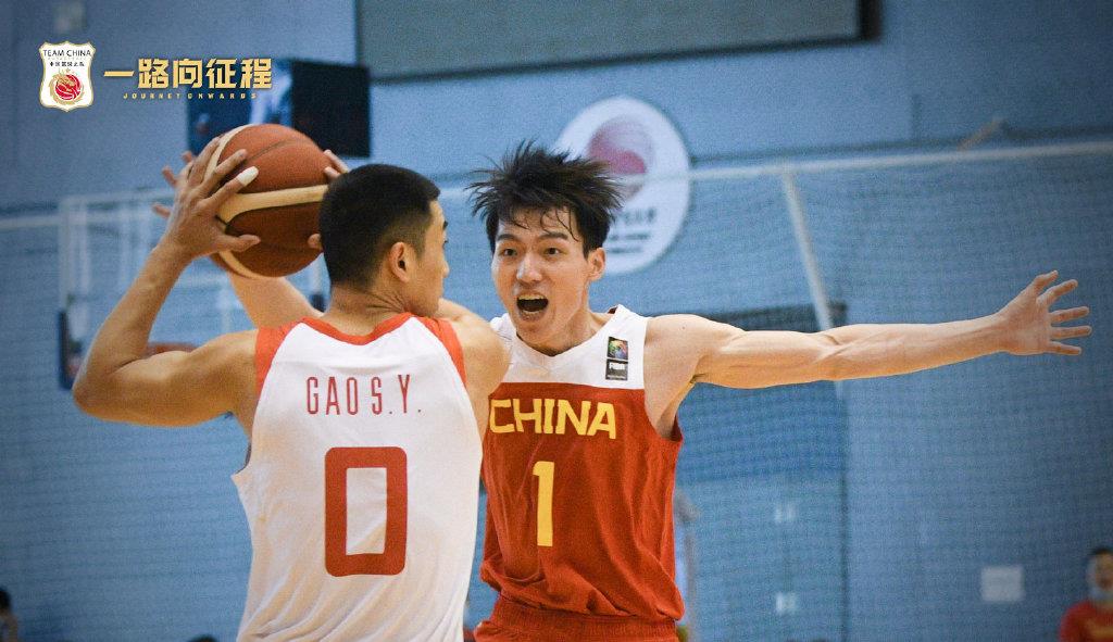 男篮|男篮集训比赛视频曝光！12人名单基本确定，徐杰被弃天才锋线入选