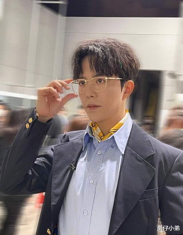 芒果台|李云迪嫖娼被拘留后，芒果台展现满满的求生欲，导致TFBOYS躺枪！