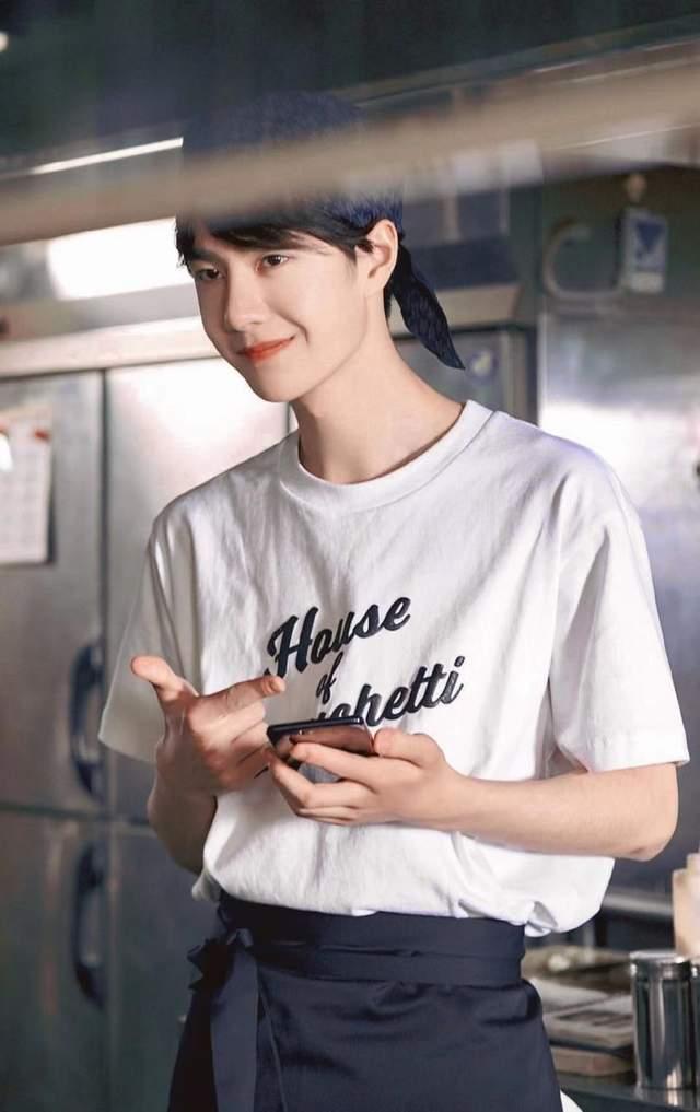 王一博|乐华水军辞职后爆料：王一博令自己“寝食难安”，还透露高额薪资