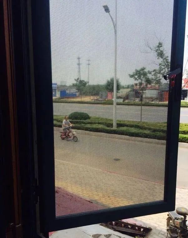 时尚装修设计大全 越来越多人不装这种防盗网了，现在流行这3种，好看又耐用