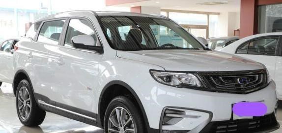 奶豆说育儿|买新车也有危险，女子为了买新车骨头断3根！