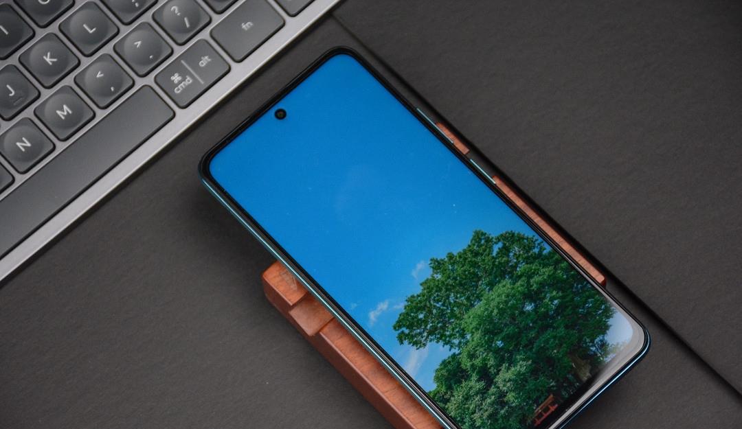 红米手机|1小时卖出50万台，起步仅1199元，这才是真香5G手机