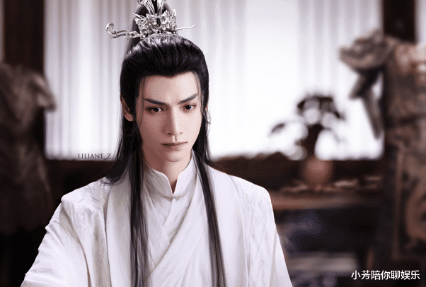 罗云熙|33岁的罗云熙骨瘦如柴，失去“古装美男”的滤镜，他还能走多远？