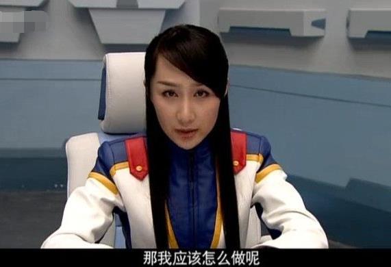 雷佳音|雷佳音老婆正脸曝光，原来是童年女神，难怪说迪丽热巴不好看