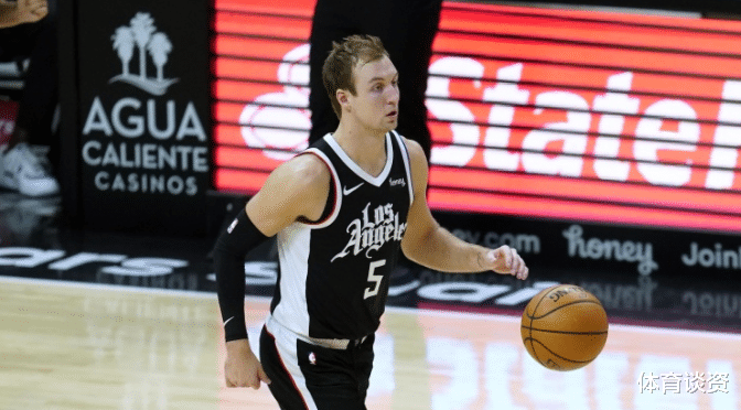 勒布朗·詹姆斯|剛加盟就給6400萬！季后賽卻0分鐘棄用，離開詹姆斯，你還沒贏過