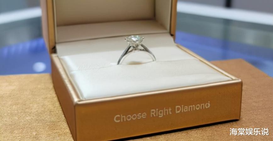 |恭喜!网红山东第一胖结婚,为爱减肥400多斤,23岁妻子颜值超高