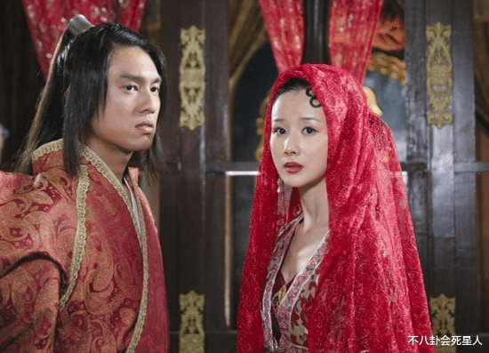 人物设定|靠人设吸粉的角色，回头看却丑得明显，那些年我们被绑架了的审美