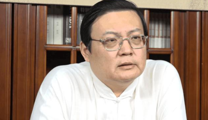 梁宏达|曾风靡一时的两位名嘴，为何节目都被停播了？原因很简单也很现实