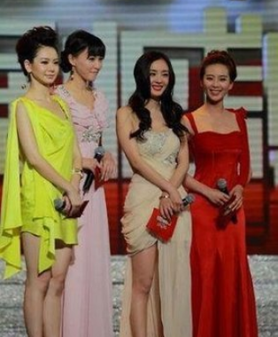 邓紫棋|公开承认整容，与丈夫结婚7年依然恩爱如初，被赞娱乐圈模范家庭