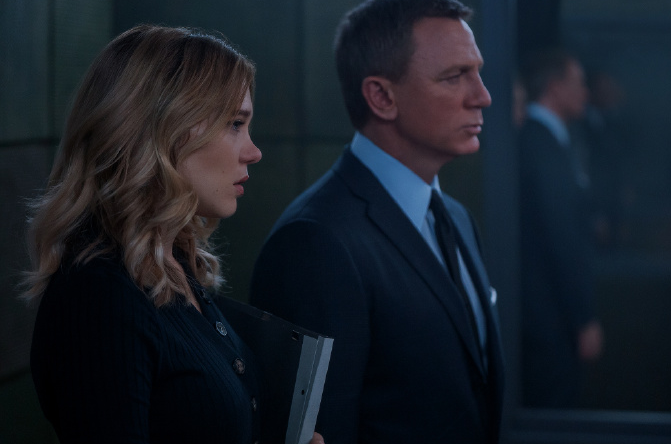 长津湖|《长津湖》全球票房破9亿美元，北美成海外最大票仓，英国只有6万