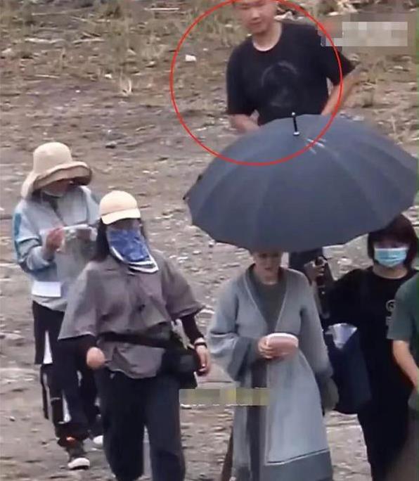 迪丽热巴|热巴与黄景瑜恋情又有新实锤！