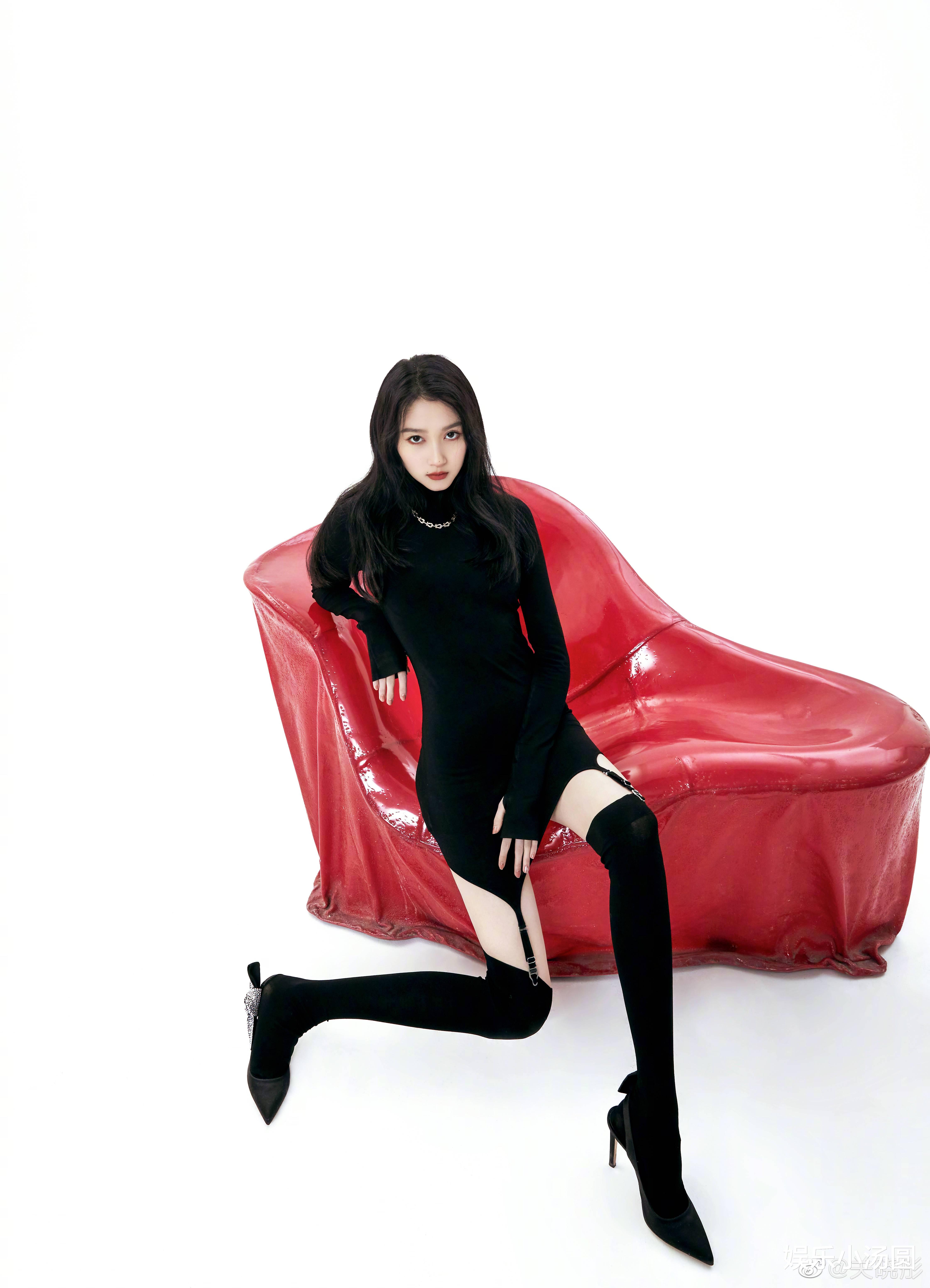 关晓彤|王牌：都在关注玩拼音游戏，谁注意到关晓彤说了啥？暴露真实喜好