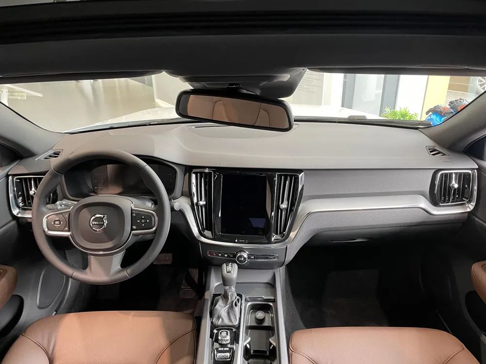 宝马3系|3系、C级、A4L遇上XEL、S60、CT5，我到底该咋选？