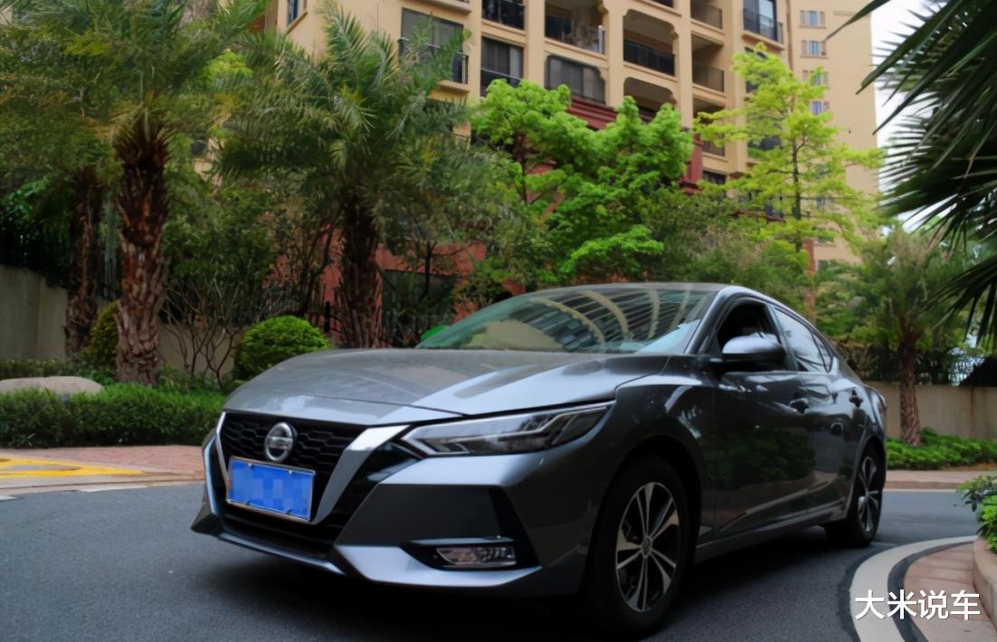 日产轩逸|凯捷开了半年，再换开一周轩逸，说心里话：差距是真不小