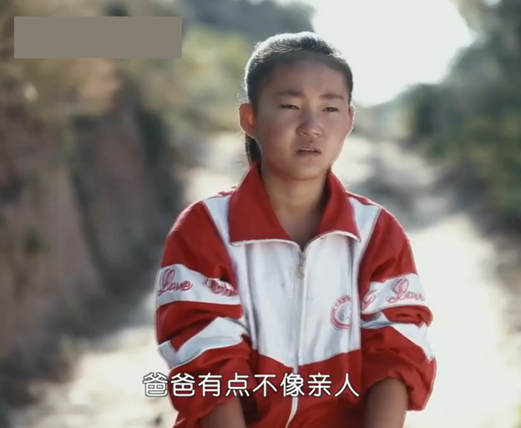 变形计|《变形计》农村女孩要回村，挑上千元零食，富豪爸爸变脸真快