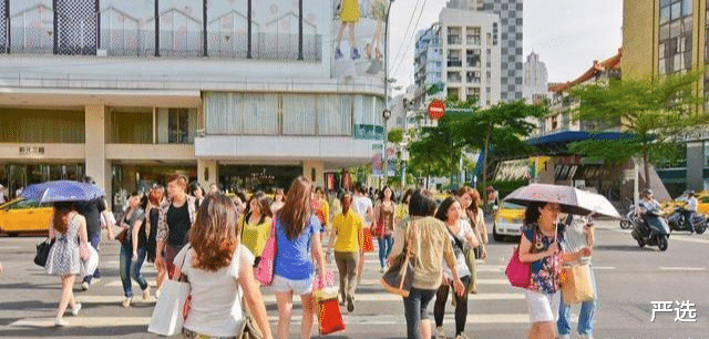 防晒|薇娅\懒人伞\一夜爆红!专治“懒得带伞”“忘记带伞”!