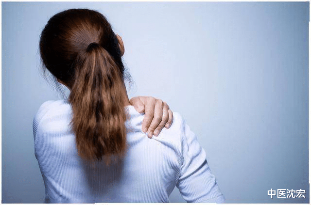 失眠|解除腰痛、腿痛、肩痛的烦恼,简单2味中药,行气、活血、止痛