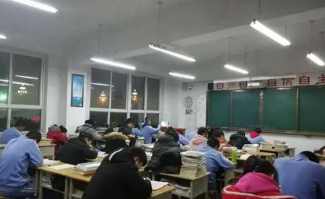 家有二宝育儿|大学毕业后才明白，省外城市再华丽，也不如读省内大学优势直接