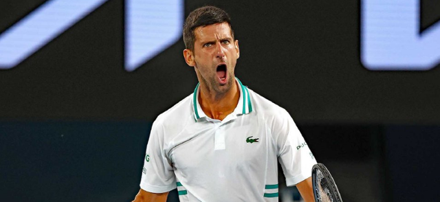 德约科维奇|澳网9冠王！德约3-0梅德韦杰夫创7大神迹 18座大满贯紧追费纳