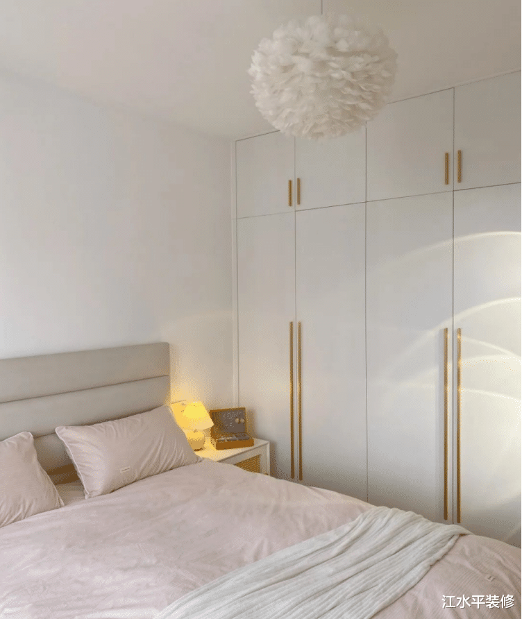 62平小户型装修案例,简单装修美观且实用,边边角角都可以利用