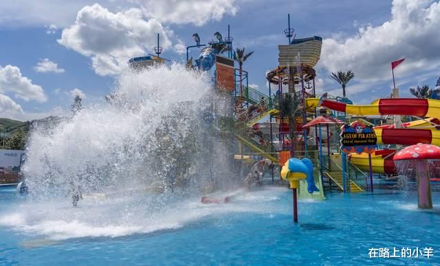 西宁 距离杭州两小时，新开业的这家水上世界，竟然搬来了三亚的沙滩