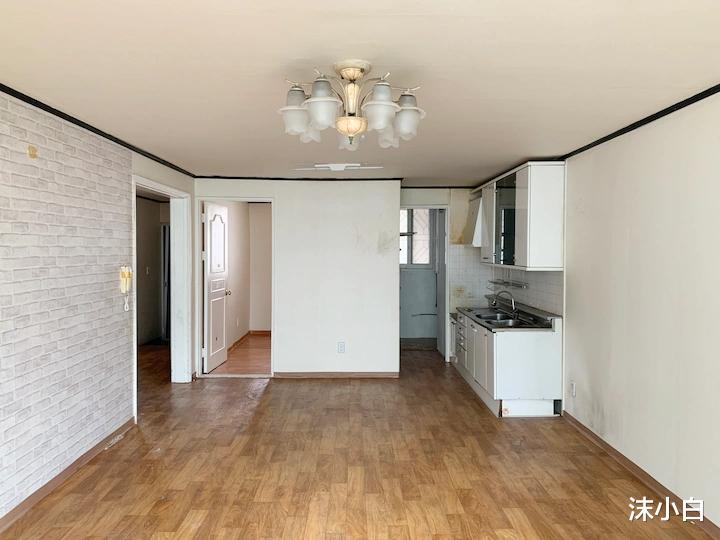 展现逆天的设计!96平逼仄厨房硬是多了岛台,吊打一半老户型!