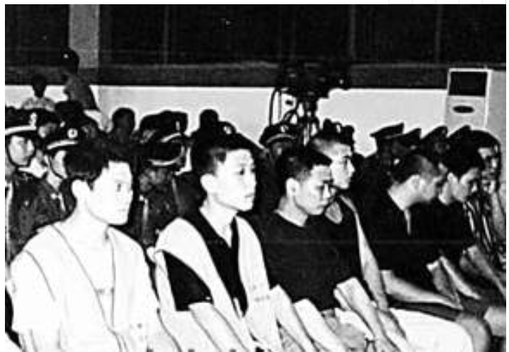 荆州 细说2002年湖北打黑案2：两年发生4起枪击案，凶手逍遥法外