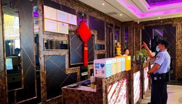普法:对“有偿陪侍”怎样处罚?构成卖淫或猥亵罪吗?网友:难!