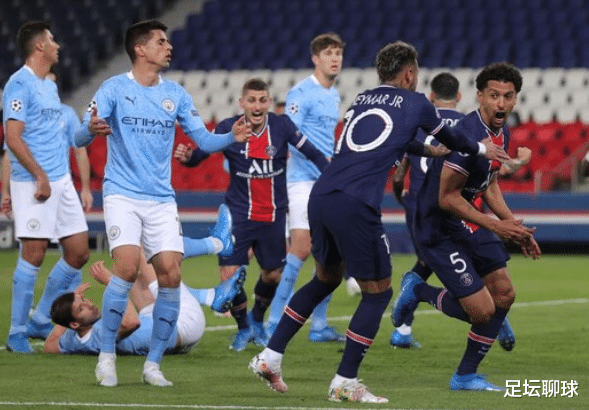 巴黎圣日耳曼|0-1变1-1！曼城绝境下爆发，1亿巨星轰神仙球，瓜迪奥拉怒吼庆祝