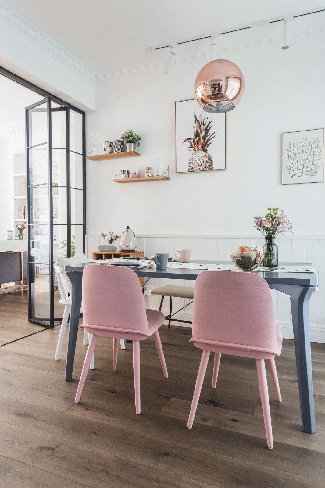 家居超人|年轻小夫妻的家，添加粉红色和圆形波点，满屋都是文艺青春的气息