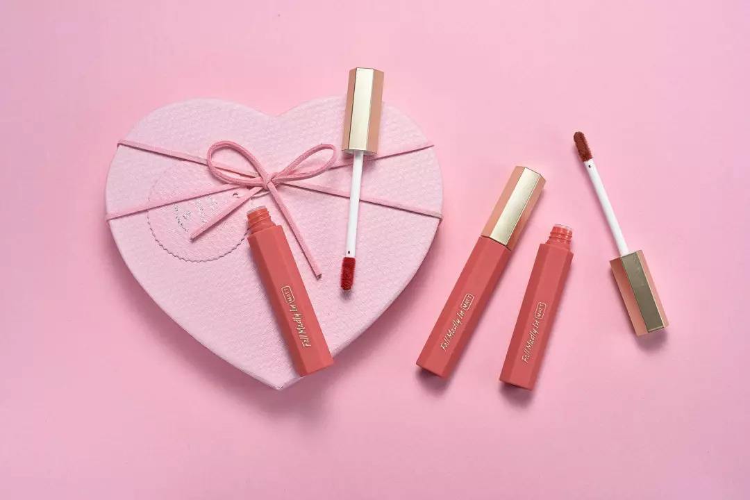 口红|新晋热门的滋润型口红种草，为你打造水润嘟嘟唇，涂上秒变女神