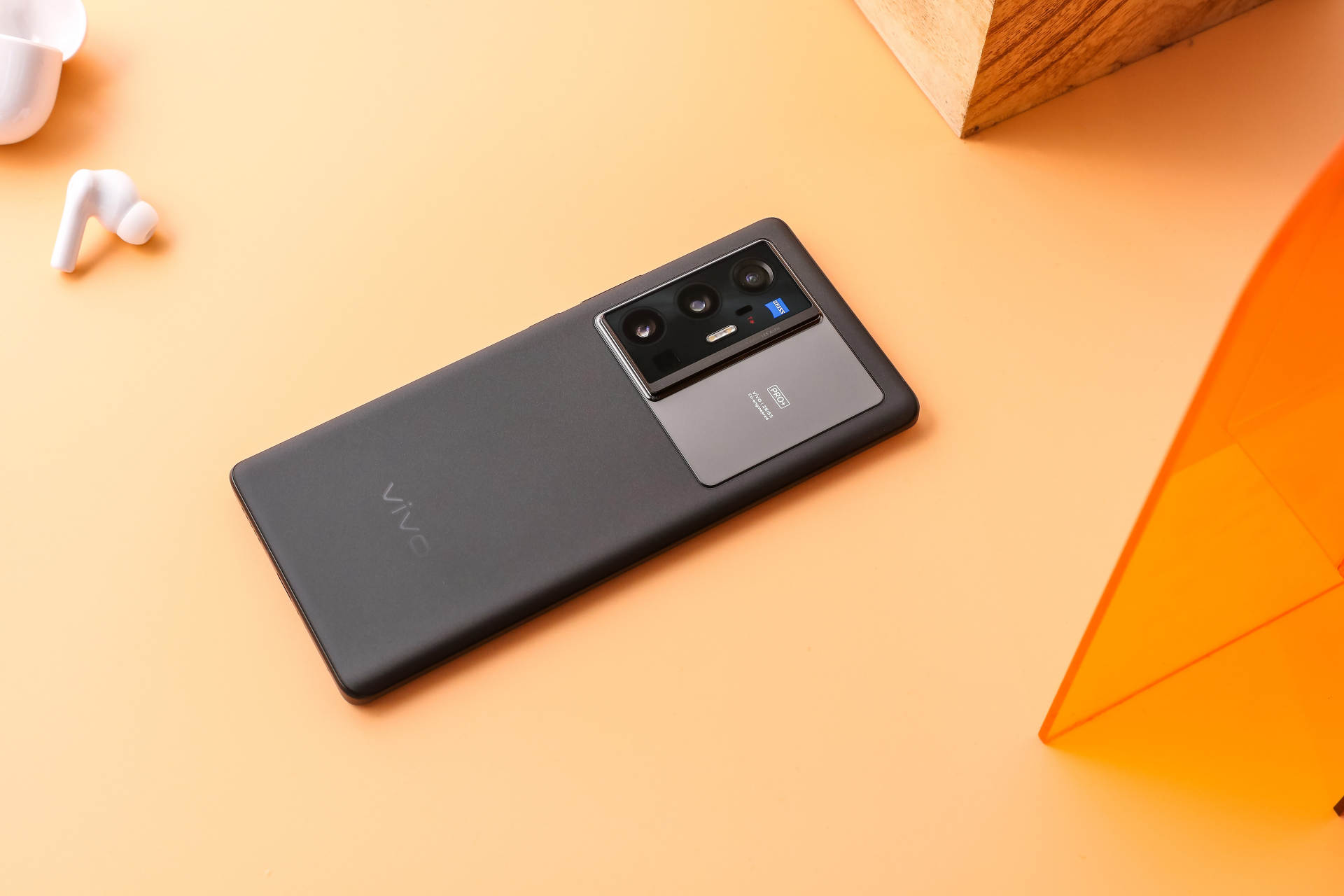 摄像头 提前结束年度机皇之争？vivo X70 Pro+真机图赏