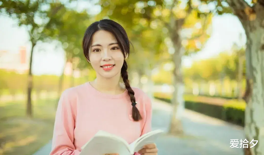 爱拾夕 女人嘴上守住这3样东西，才是有福气