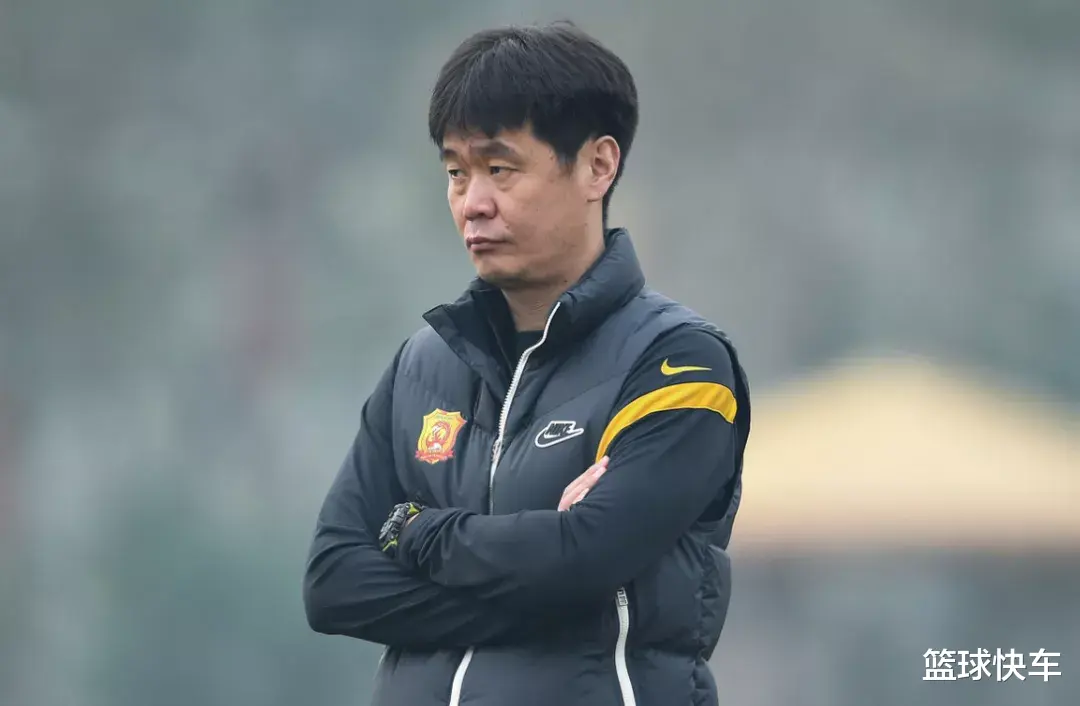 李霄鹏|冲击小组第二出线！李霄鹏“恳求”4名归化信守诺言，不当“逃兵”