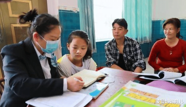 凌晨妈妈育儿|“一到寒暑假就崩溃，家中没人看孩子”，家长建议：取消假期吧